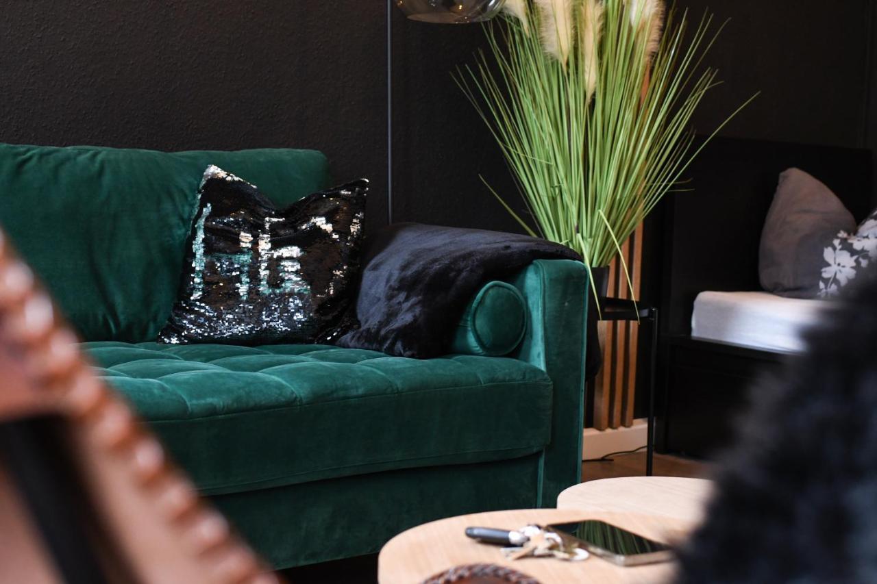 Moderne Ferienwohnung In Direkter Naehe Zur Uni, Netflix Gratis, Wlan, Waschmaschine, Geschirrspueler, Zentrum, ケムニッツ エクステリア 写真