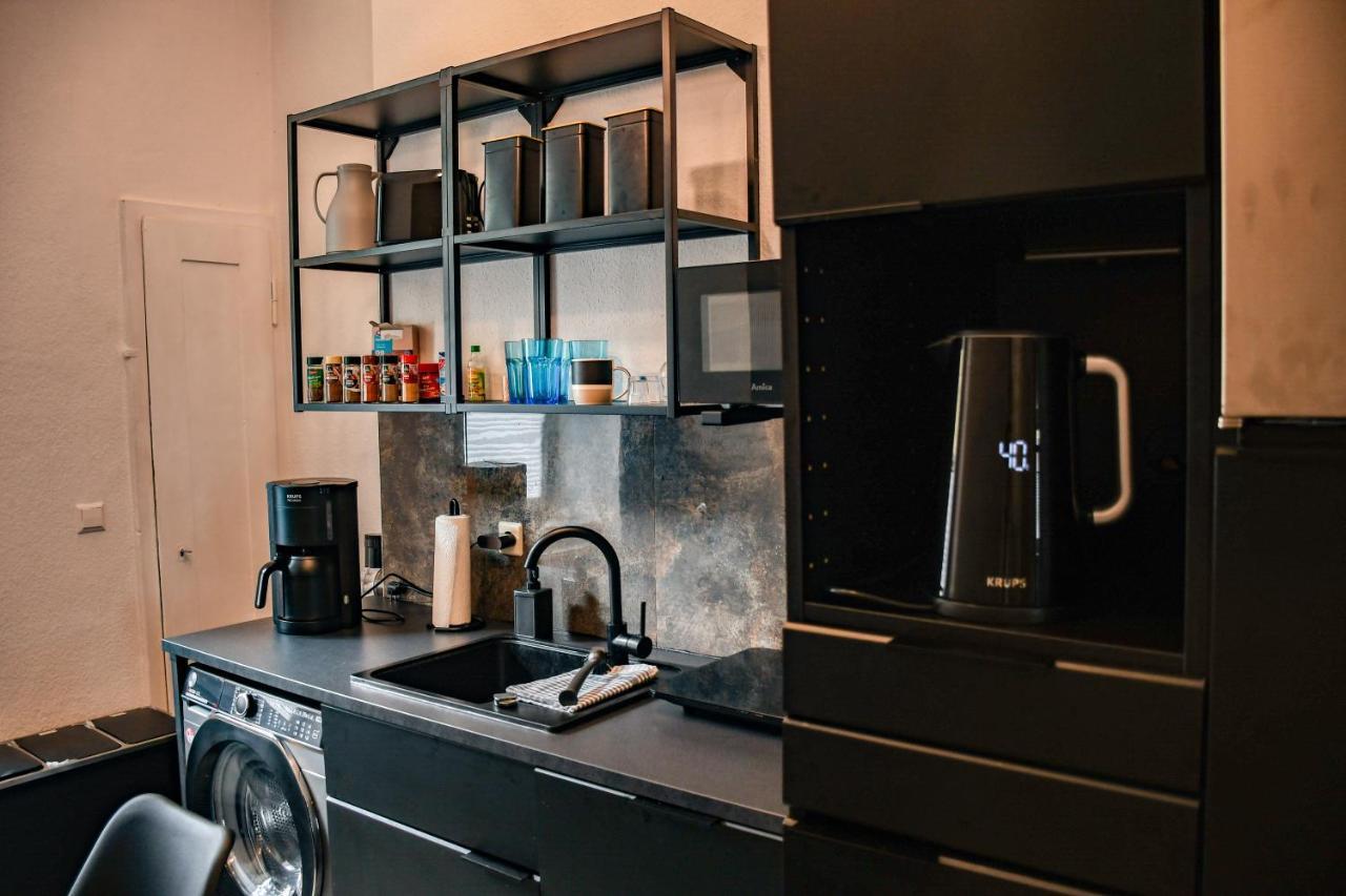 Moderne Ferienwohnung In Direkter Naehe Zur Uni, Netflix Gratis, Wlan, Waschmaschine, Geschirrspueler, Zentrum, ケムニッツ エクステリア 写真